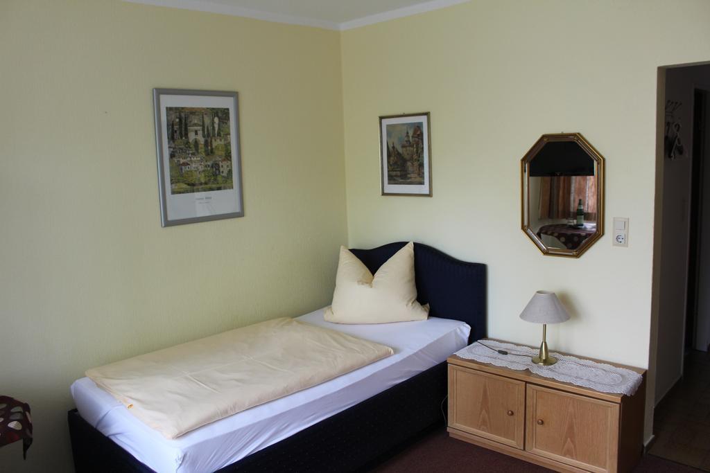 Hotel-Pension Elfi Bad Bevensen Room photo